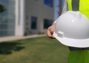 Inspektor BHP - specyfikacja zawodu, wymagania, wynagrodzenie