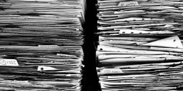 Referent - specyfikacja zawodu, wymagania, wynagrodzenie