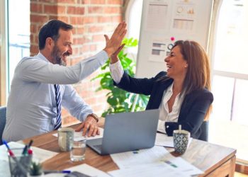 Asystent Dyrektora - specyfikacja zawodu, obowiązki, zarobki