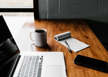 Asystent Handlowy - specyfikacja zawodu, obowiązki, zarobki