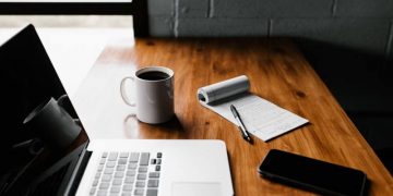 Asystent Handlowy - specyfikacja zawodu, obowiązki, zarobki