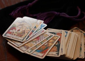 Astrolog - specyfikacja zawodu, wymagania, wynagrodzenie