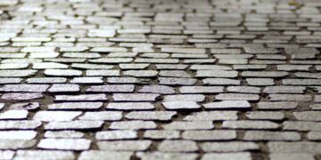 Brukarz - specyfikacja zawodu, wymagania, wynagrodzenie