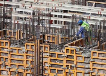 Monter Szalunków Systemowych - specyfikacja zawodu, wymagania, zarobki