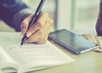 Analityk Finansowy - specyfikacja zawodu, wymagania, wynagrodzenie