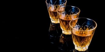 Barman - specyfikacja zawodu, wymagania, wynagrodzenie