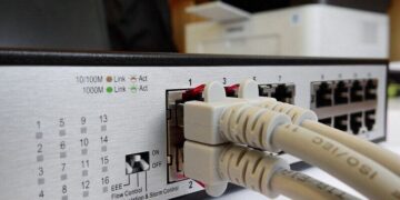 Informatyk - specyfikacja zawodu, wymagania, wynagrodzenie