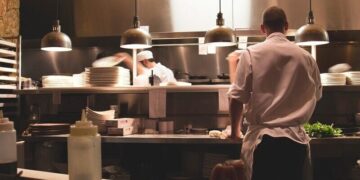 Manager Restauracji - specyfikacja zawodu, wymagania, wynagrodzenie