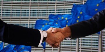 Politolog - specyfikacja zawodu, wymagania, wynagrodzenie