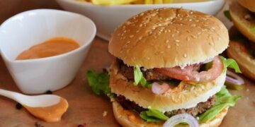 Pracownik Restauracji FastFood - specyfikacja zawodu, wymagania, wynagrodzenie