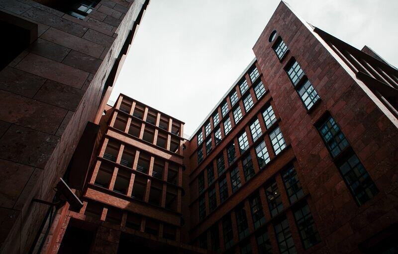 Jakie szanse rozwoju zawodowego daje zawód Specjalisty ds. Sprawozdawczości Finansowej?