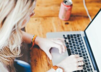 Specjalista ds. Wynagrodzeń - specyfikacja zawodu, wymagania, wynagrodzenie