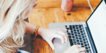 Specjalista ds. Wynagrodzeń - specyfikacja zawodu, wymagania, wynagrodzenie