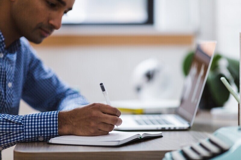 Jakie szanse rozwoju zawodowego daje zawód Specjalisty ds. Wynagrodzeń?