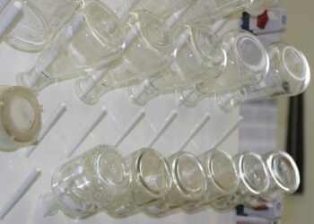 Aparatowy Procesów Chemicznych - specyfikacja zawodu, wymagania, wynagrodzenie