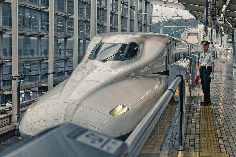 Maszynista Maszyn Transportowo-Dźwigowych - specyfikacja zawodu, wymagania, wynagrodzenie