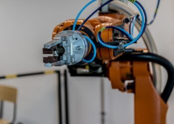 Mechanik Automatyki Przemysłowej i Urządzeń Precyzyjnych - specyfikacja zawodu, wymagania, wynagrodzenie