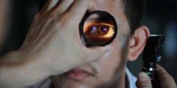 Optyk Okularowy - specyfikacja zawodu, wymagania, wynagrodzenie