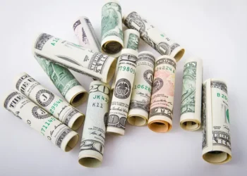 3490 brutto ile to netto? Dowiedzmy się!