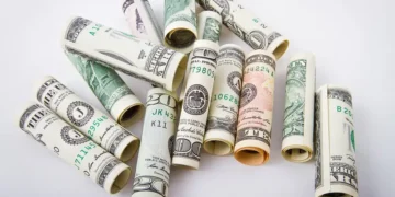 3490 brutto ile to netto? Dowiedzmy się!