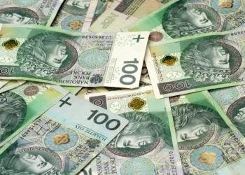 4500 brutto ile to netto? Dowiedz się!