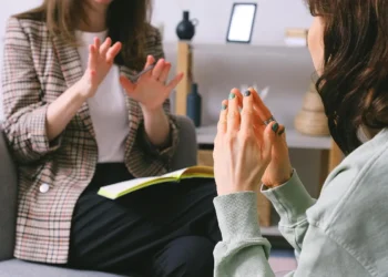 Poznaj tajniki zawodu psychologa! Fot. SHVETS production / pexels.com