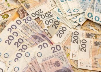 12 000 brutto ile to netto? Sprawdź wynagrodzenie