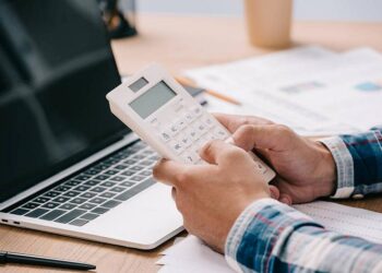 Kalkulator okresu wypowiedzenia